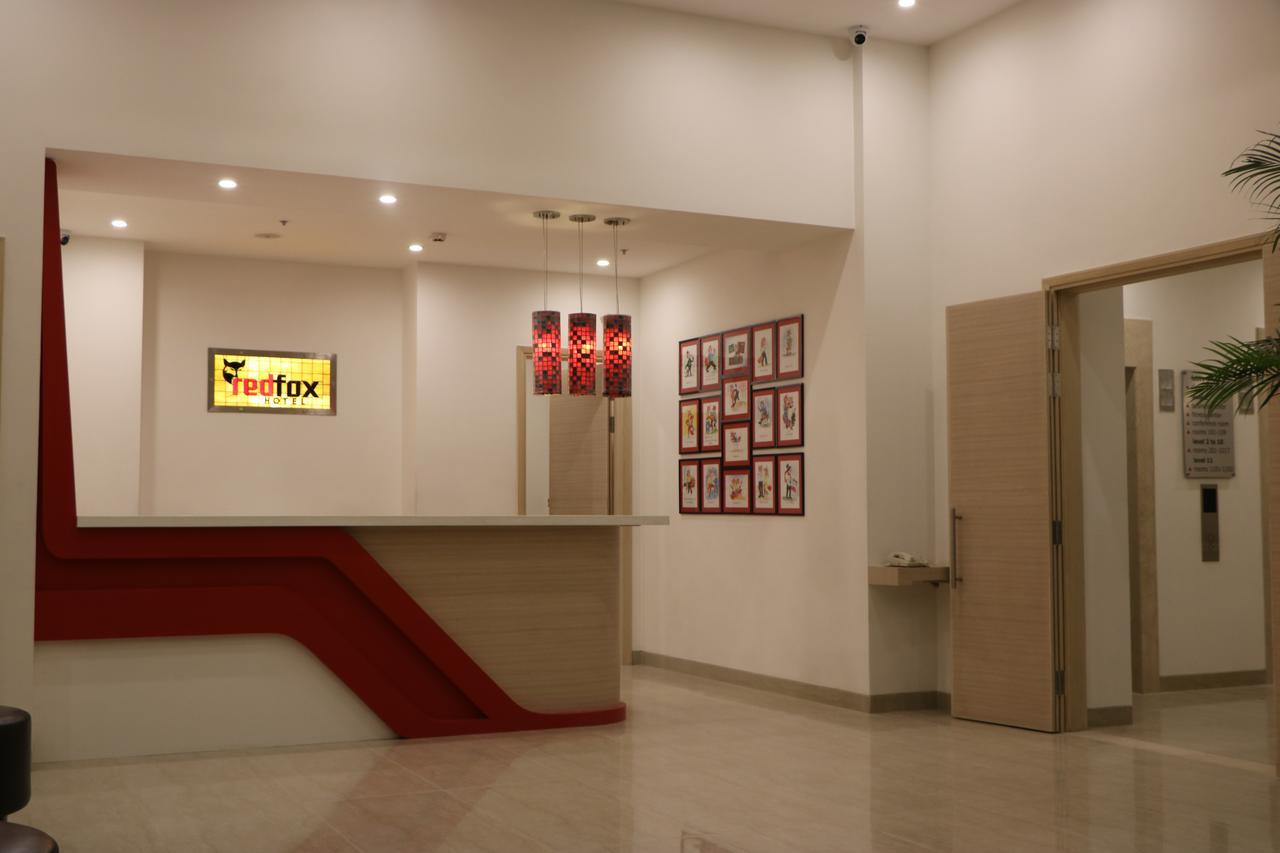 Red Fox By Lemon Tree Hotels, Sector 60, Gurugram Gurgaon Bagian luar foto