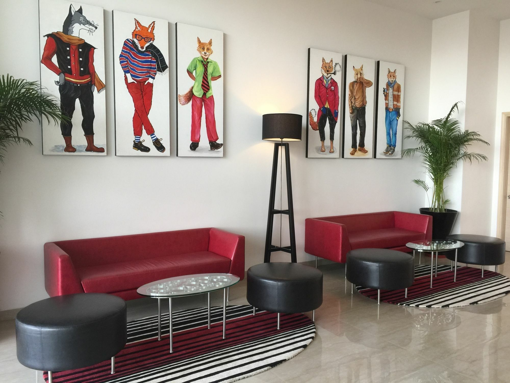 Red Fox By Lemon Tree Hotels, Sector 60, Gurugram Gurgaon Bagian luar foto